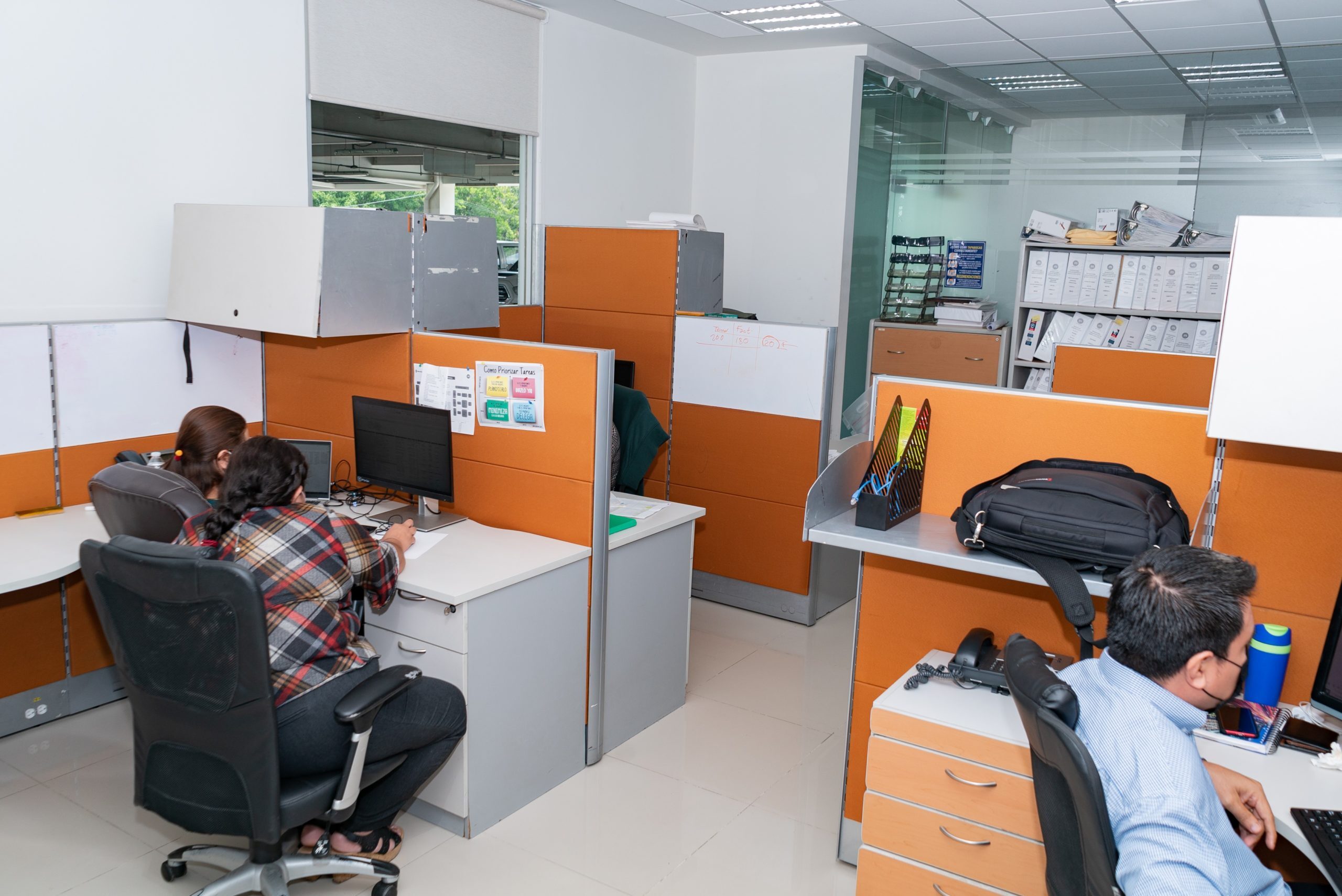 OFICINAS 22
